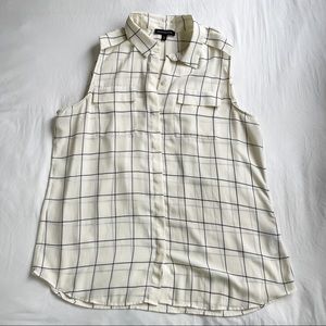 Banana Republic Sleeveless Blouse
